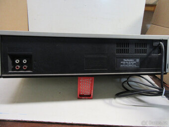 EQUALIZÉR TECHNICS SH8015 - 13