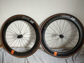 KARBONOVÁ ZAPLETENÁ KOLA DT SWISS 62mm. PC=60.990,- - 13