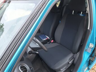 Suzuki Swift 1.3i 68KW Tažné zař. klima, S.Kniha - 13