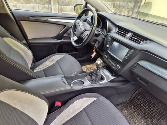 Avensis 1.8VVT-i 108KW - 13