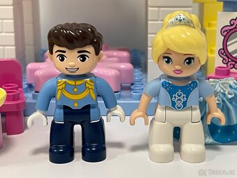 Lego Duplo Popelčin zámek 10855 - 13