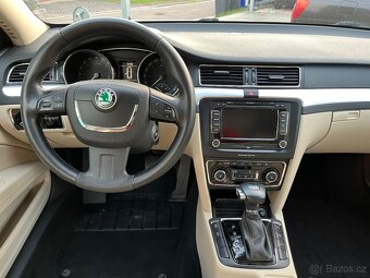 Škoda Superb 2 125kW DSG PANO Webasto Kessy - 13