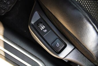Citroen C5 Tourer 2.0 HDi 16V FAP 163k Cross BVA6 - 13