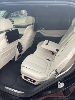BMW X7 3.0 M50d - 13