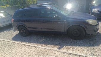 Opel Astra h - 13