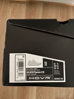 Under Armour Hovr Phantom 3 SE boty - 13