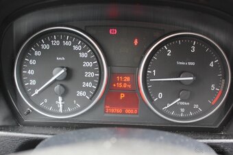 BMW X1, 118D xDrive, 105 kW, tažné, servis - 13