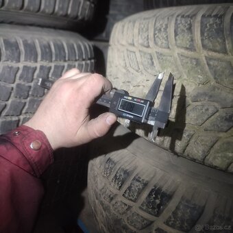 Prodám sadu ALU kol  rozteč 5x127 na Jeep grand Cherokee wj - 13