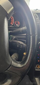 Peugeot 407 coupe 177kw V6 diesel automat - 13