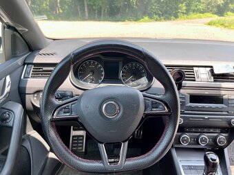 Škoda Octavia 2.0 TDI (2013) - 13