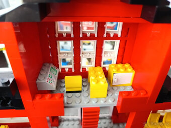 LEGO Train 9V Train Station +návod - 13