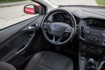 Ford Focus Kombi 1.0 EcoBoost Trend 74kw M/T - 13
