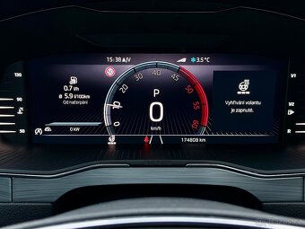 Škoda Superb 3 2023 2.0 TDi 110kW Webasto/Tažné/ACC - 13