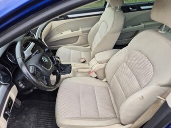 Prodám Škoda Superb 2.0 TDI 125 kW - Elegance 4x4 - 13