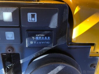 Prodám minibagr JCB 8008 CTS - 13