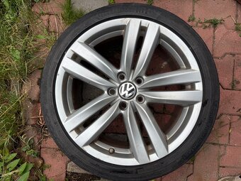 Elektrony Kansas R18 235/40 R18 5x112 - 13