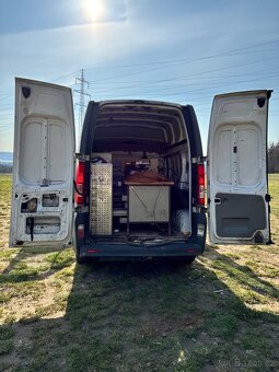 Renault Trafic 2011 - 13