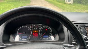 Volkswagen multivan T5 2,5 - 13