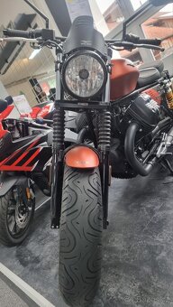 Moto Guzzi  v9 bobber sport - 13