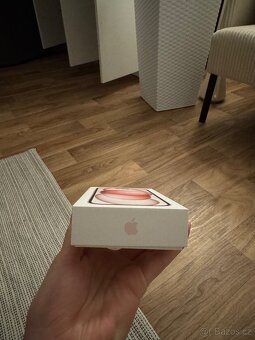 iPhone 15 růžový 128gb - 13