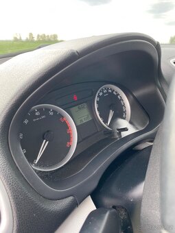 Škoda Roomster 1.6 16V - 13