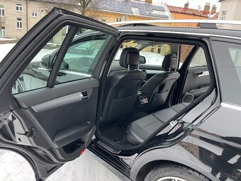 Mercedes-Benz C320 W204 - 13