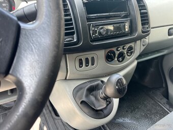 Opel Vivaro 2.5 CDTi 99kw - 13