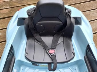 Elektrické autíčko BMW Eljet i8 Coupe - 13