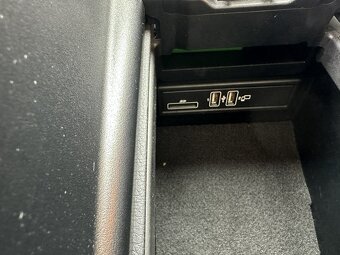Mercedes-Benz E 220 E 220d 4MATIC All-TerrainT - 13
