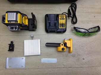 Nový Křížový laser Dewalt DCE089D1G/záruka - 13