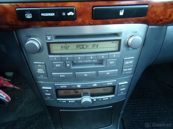 Toyota Avensis 1.8 VVT-i 16V AUTOKLIMA - 13
