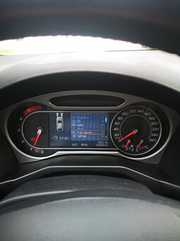 Ford Mondeo kombi MK4 2.0 TDCI - 13