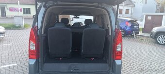 Citroen Berlingo 1,6-80kw-benzín-7míst - 13