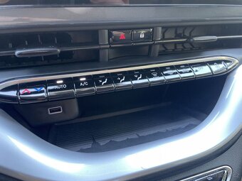 Fiat 500 E 87kW, ICON, 42kWh, full LED - 13