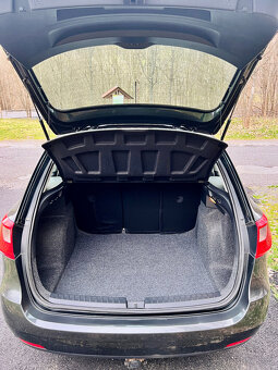 SEAT IBIZA ST 1.2 51KW / KLIMA / TAŽNÉ / EL.OKNA / SERVIS - 13