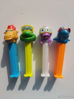 PEZ obaly na bonbony, Lipo PEZ SPENDER - 13