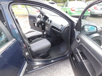 Prodám Ford Fusion 1.4,59kw,klima - 13
