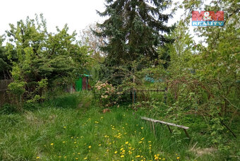 Prodej zahrady s chatou, 821 m², Mezina - 13