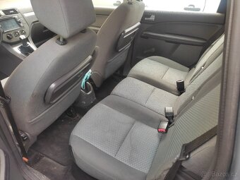 Ford Focus c-max 1,6 benzín 74 kW rok 2006 - 13