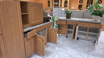 Kuchyňská linka německé výroby - 13