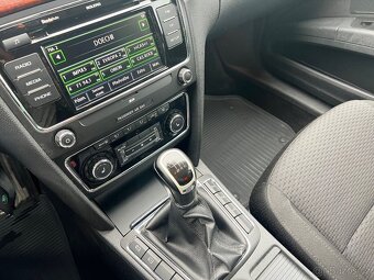 Škoda Superb Combi II Elegance 2,0TDI 125kW 4x4 - 13