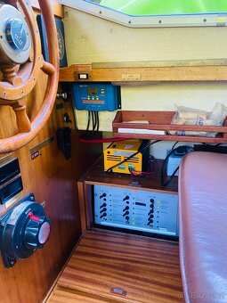 Motorsailer LM 27 Plachetnice, loď - 13