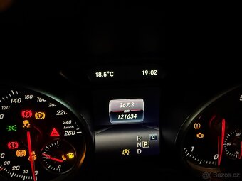Mercedes Benz CLA 200d - 13
