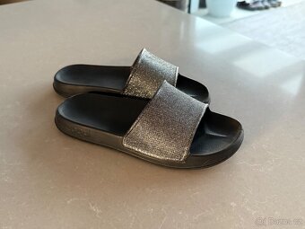 Dětské boty NIKE,CONVERSE,UNDER ARMOUR,ADIDAS, EMU, 4. část - 13