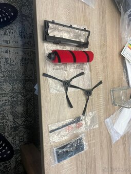 Prodám robotický vysavač - 13