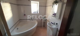 Prodej rodinného domu, pozemek 480m²,garáž,studna - 13