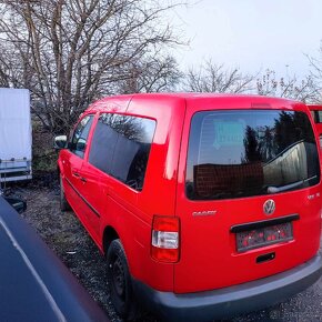 Volkswagen Caddy 1.6 MPI 75 KW LIFE 179tkm r.6/2009BEZ KOROZ - 13