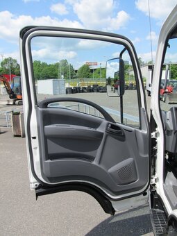 Isuzu N1R 3.0 skříň ČR 1.maj - 13