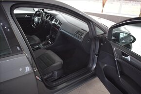 Volkswagen Golf 2.0 TDI Combi r. 2020. 131080km - 13