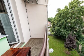 Vybavený byt 1+1 s klimatizací a zahradou - 13